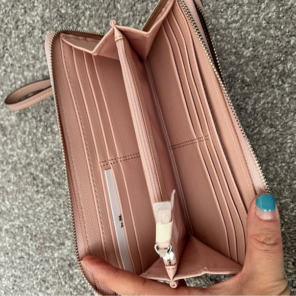 Coach double zip wallet and wristlet NWT - Picture 16 of 16